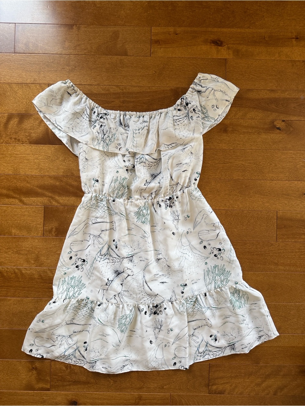 100% silk Club Monaco White Off-Shoulder Print Dress